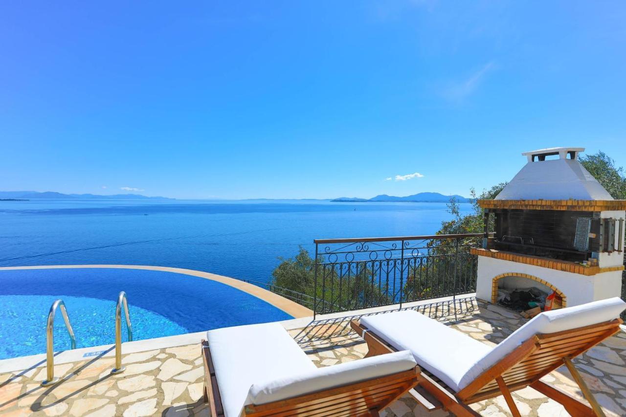 House On The Rocks Villa Katavolos Luaran gambar
