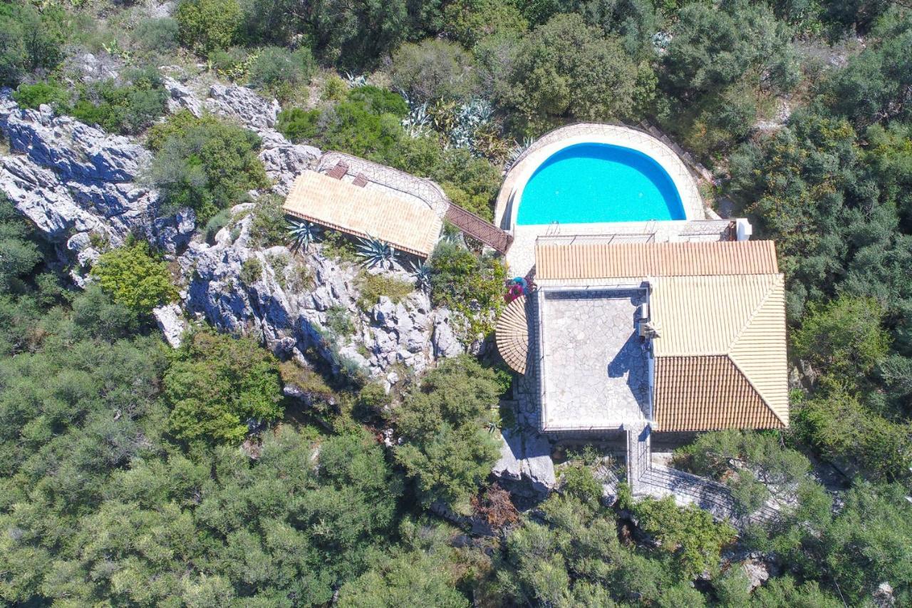 House On The Rocks Villa Katavolos Luaran gambar