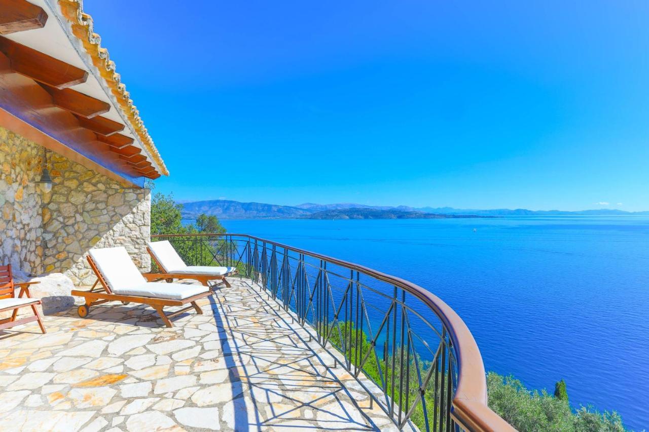 House On The Rocks Villa Katavolos Luaran gambar