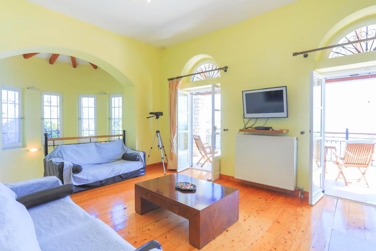 House On The Rocks Villa Katavolos Luaran gambar